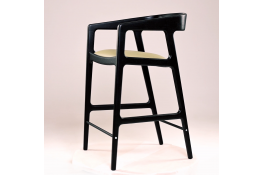 Стул полубарный из массива дуба "Quadro" с мягким элементом из текстиля и экокожи