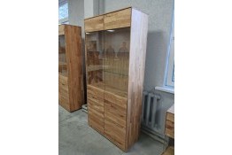 Шкаф со стеклом широкий из массива дуба под заказ