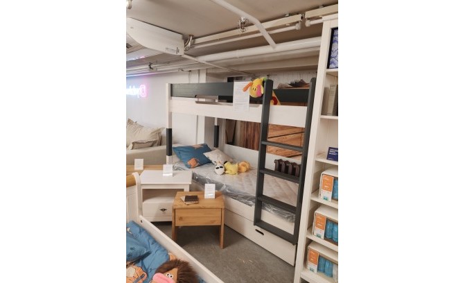 Кровать 2-х ярусная 1640 с доп спальным местом из массива сосны