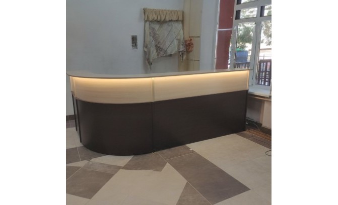 Стойка для приемной под заказ