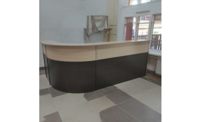 Стойка для приемной под заказ