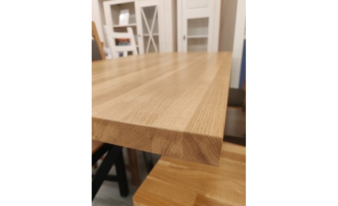 Стол обеденный 1500*800 массив дуба (образец с выставки)